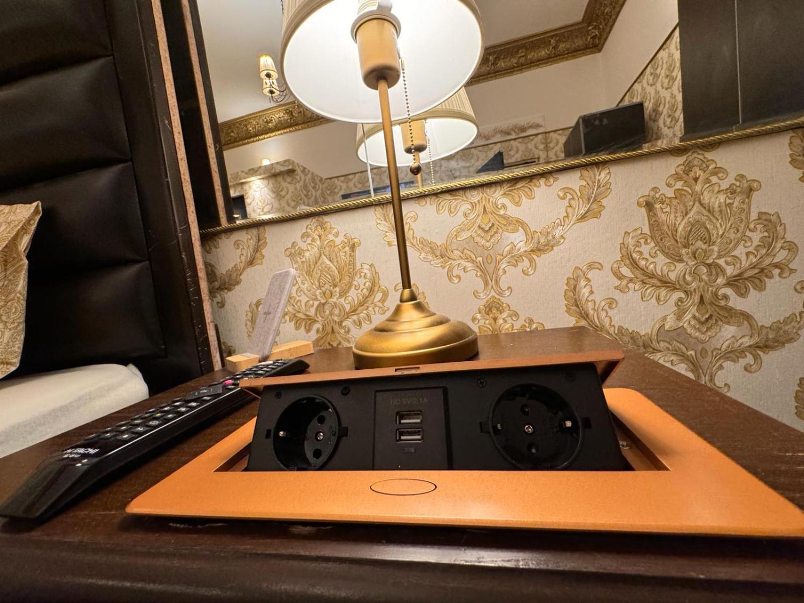 The King Suite With Balcony View Piata Romana Bucharest Exterior photo